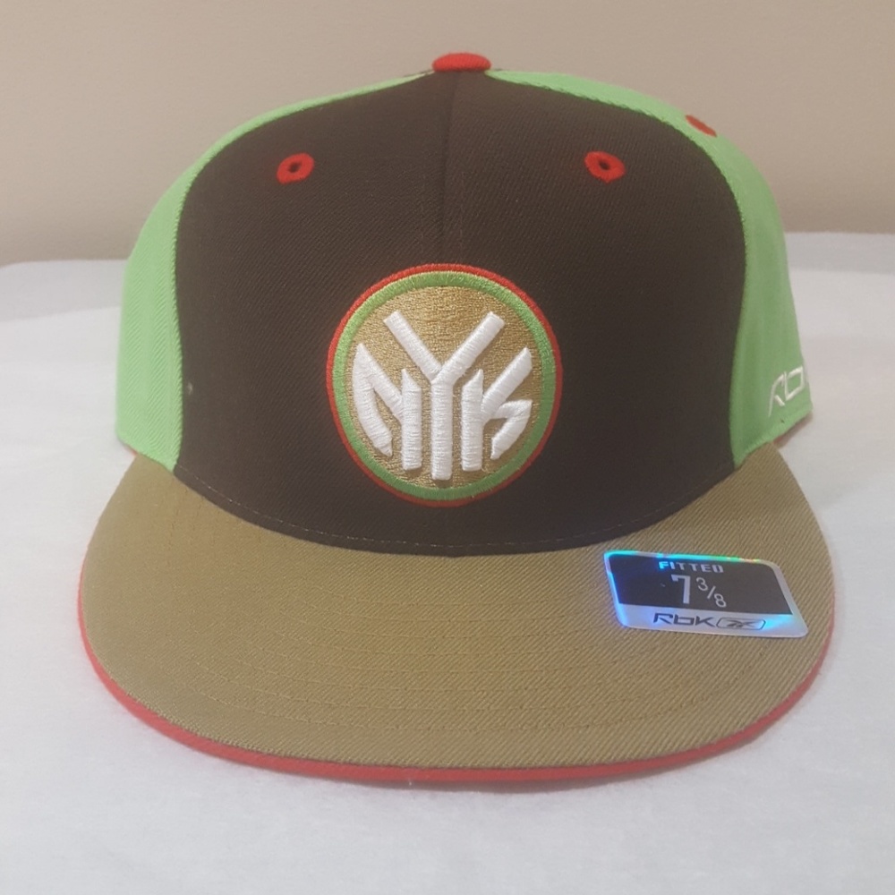 NEW Reebok Kolors Cap New York Knicks